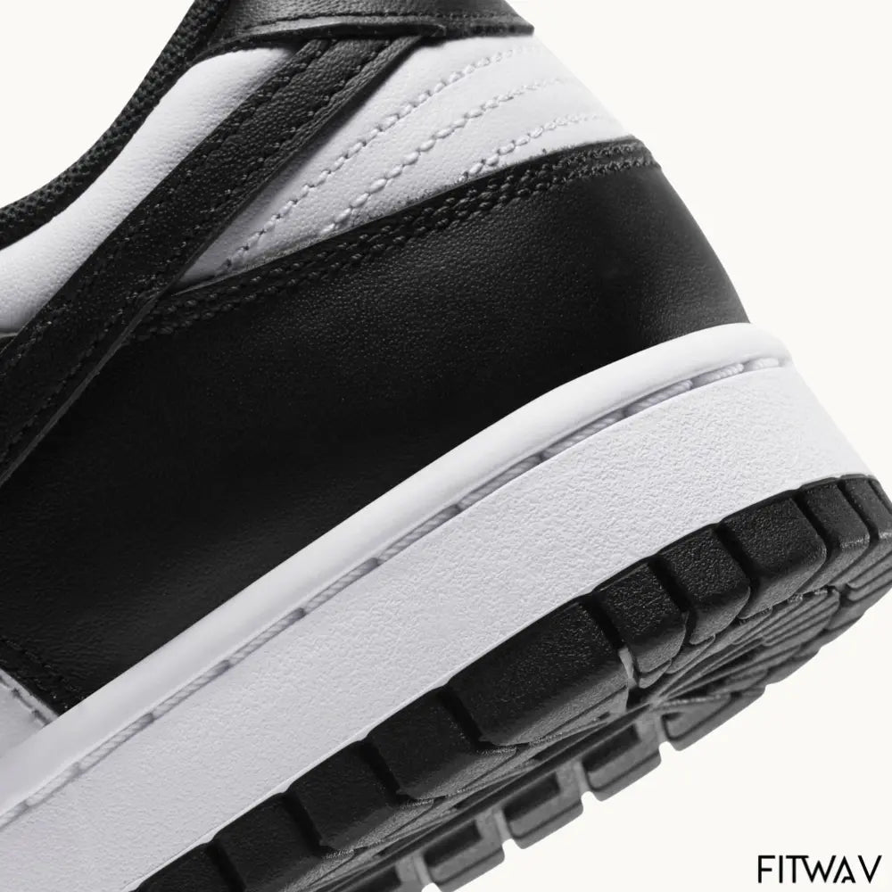 Tênis NK Dunk Low Retro Panda nas cores preto e branco com design clássico e sola em borracha – FitWav